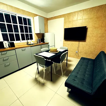Wolf View Apartament *
